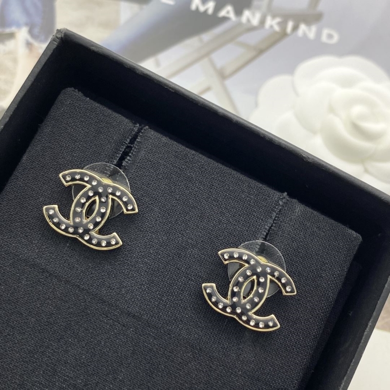 Ch**el earrings